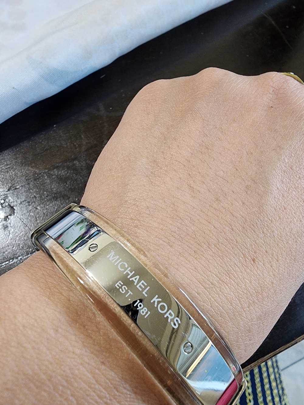 Michael Kors Silver-tone Bangle Bracelet.